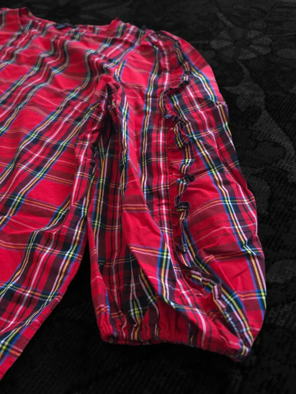 J. Crew Red Ruffle 3/4 Puff Sleeve in Stewart Tartan Black Button Detail EUC Med